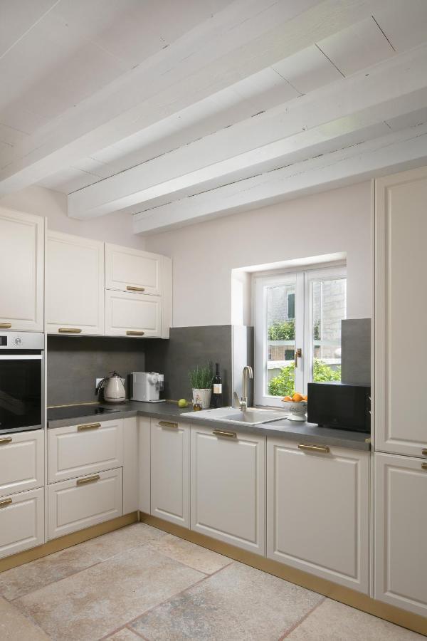 Residence Pietre D'Istria - With Private Service Burići 외부 사진